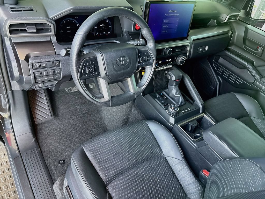 Certified 2025 Toyota 4Runner TRD Off-Road Premium w/ Tow Technology Package AWD/4WD image 9