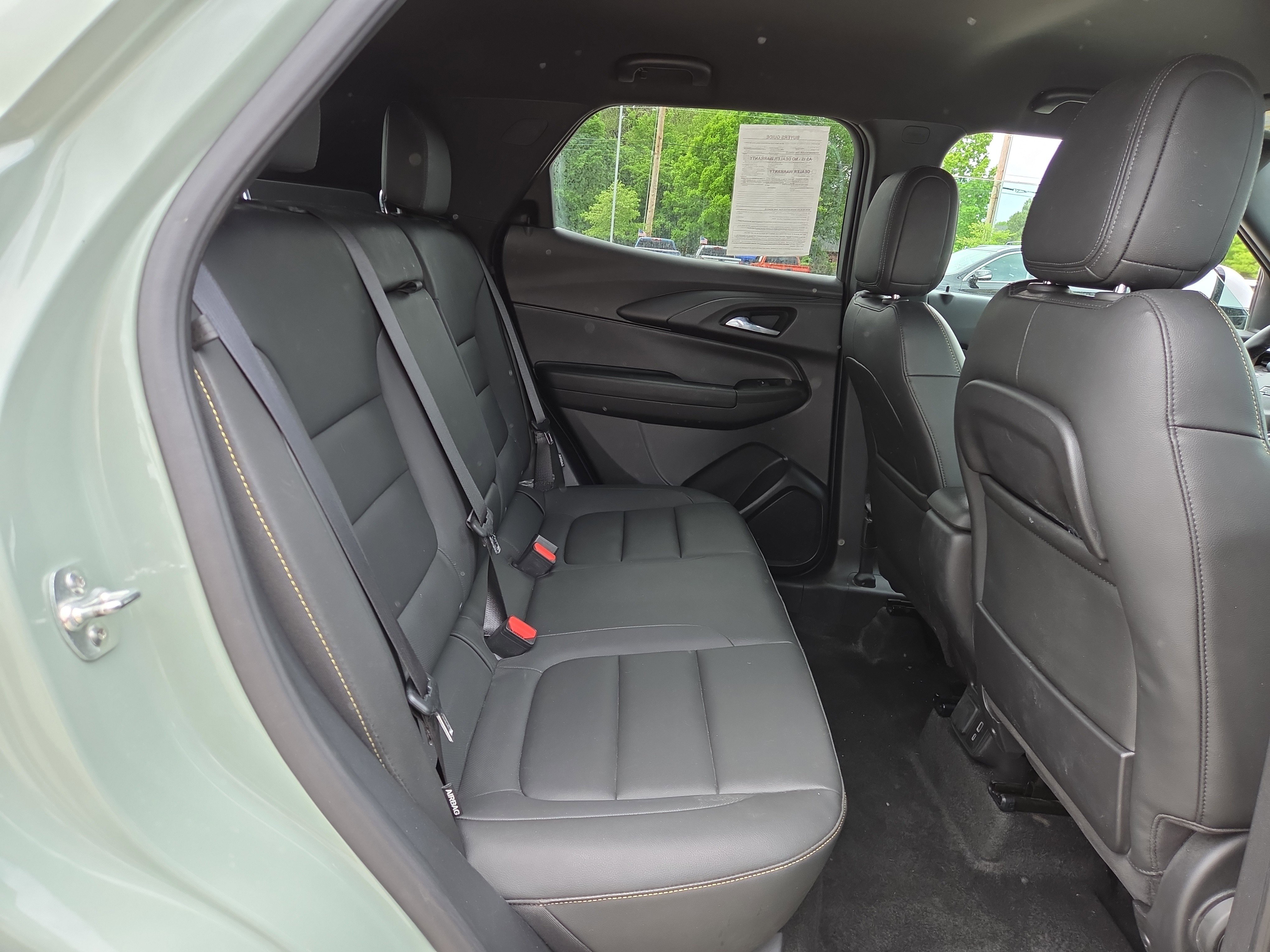 Used 2025 Chevrolet TrailBlazer ACTIV w/ Convenience Package image 14