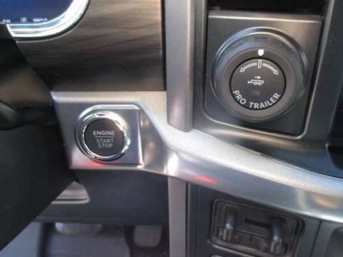 Used 2025 Ford F150 Lariat w/ Equipment Group 501A Mid image 12