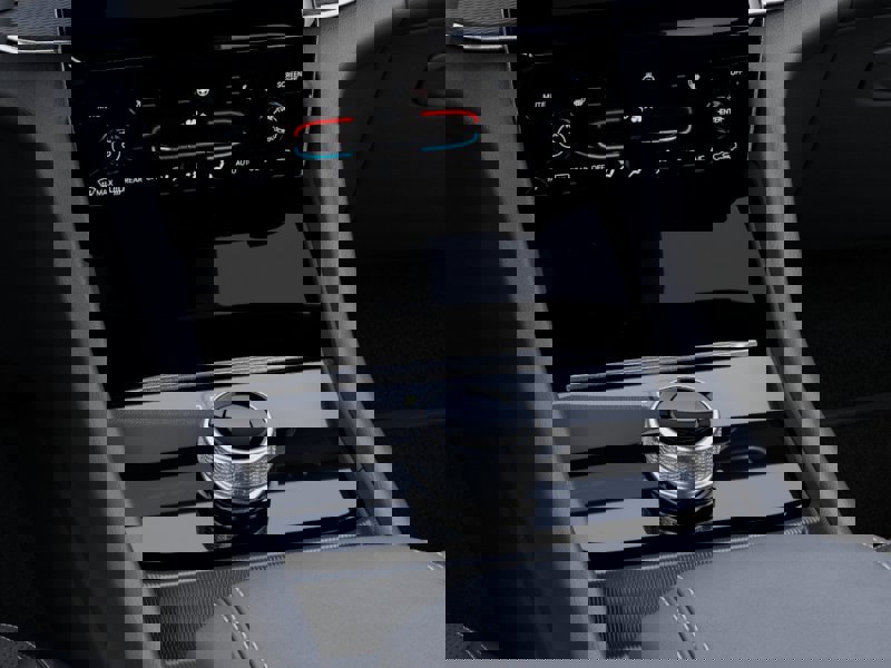 New 2025 Jeep Grand Cherokee Altitude image 24