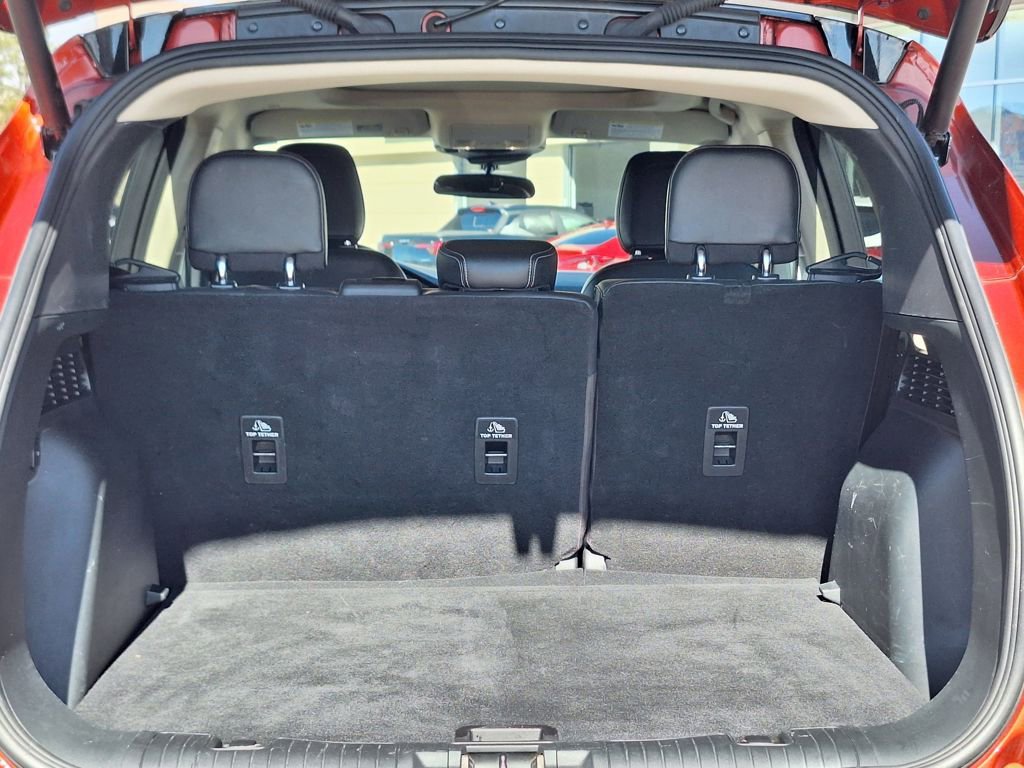 Used 2020 Ford Escape SEL image 30