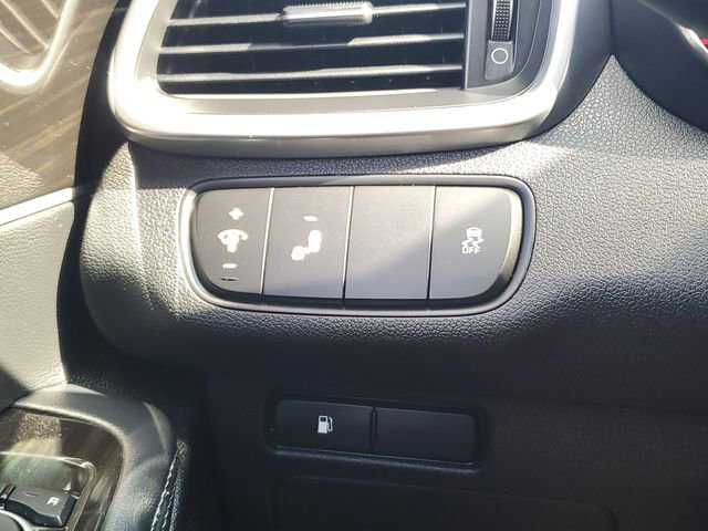Used 2020 Kia Sorento LX w/ LX I4 Convenience Package FWD image 23