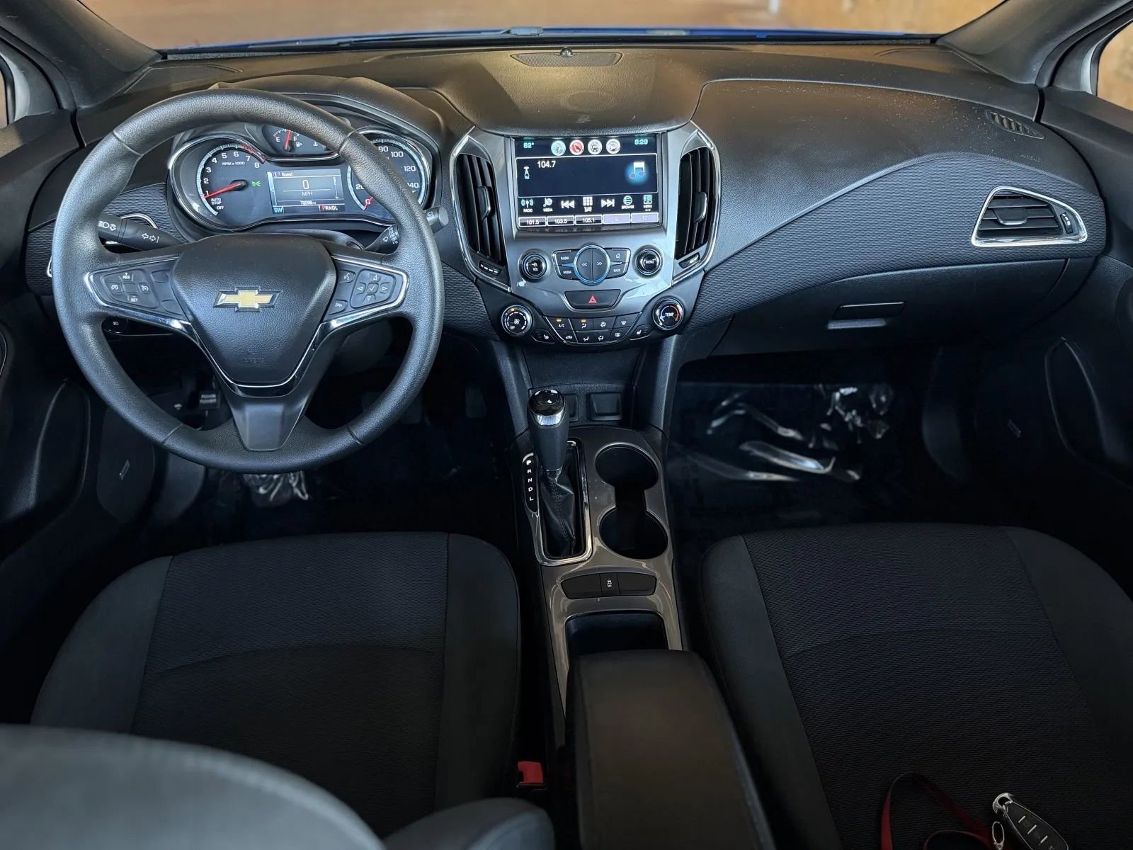 Used 2017 Chevrolet Cruze LT w/ Sun And Sound Package image 19