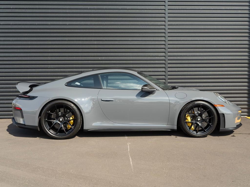 Used 2025 Porsche 911 GT3 image 8