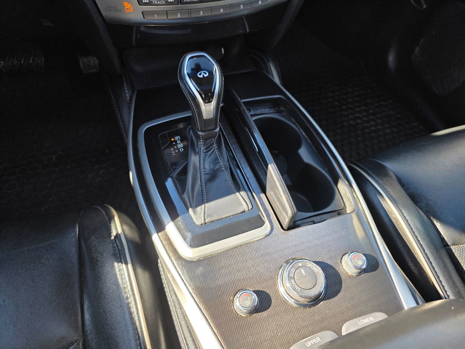 Used 2016 INFINITI QX60 AWD w/ Premium Plus Package image 18