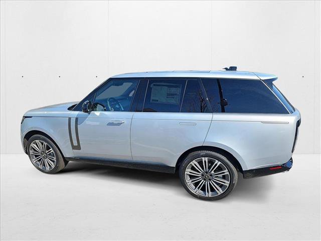 New 2025 Land Rover Range Rover SE image 8