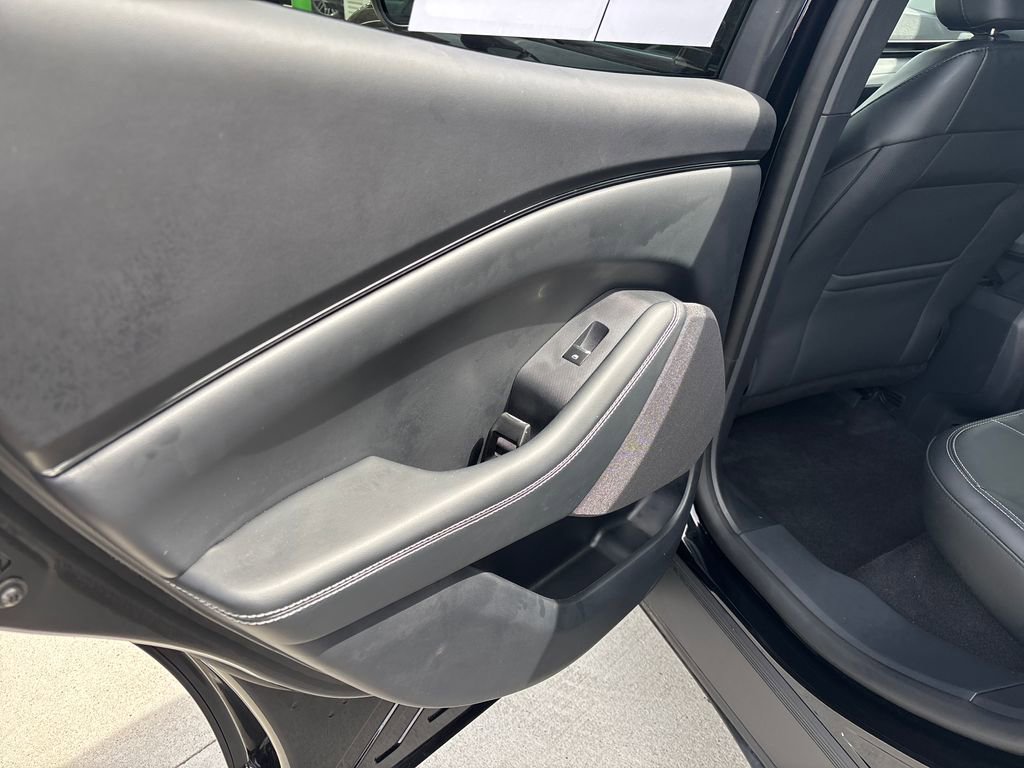 Used 2025 Ford Mustang Mach-E Select w/ Comfort Package Lite AWD/4WD image 23