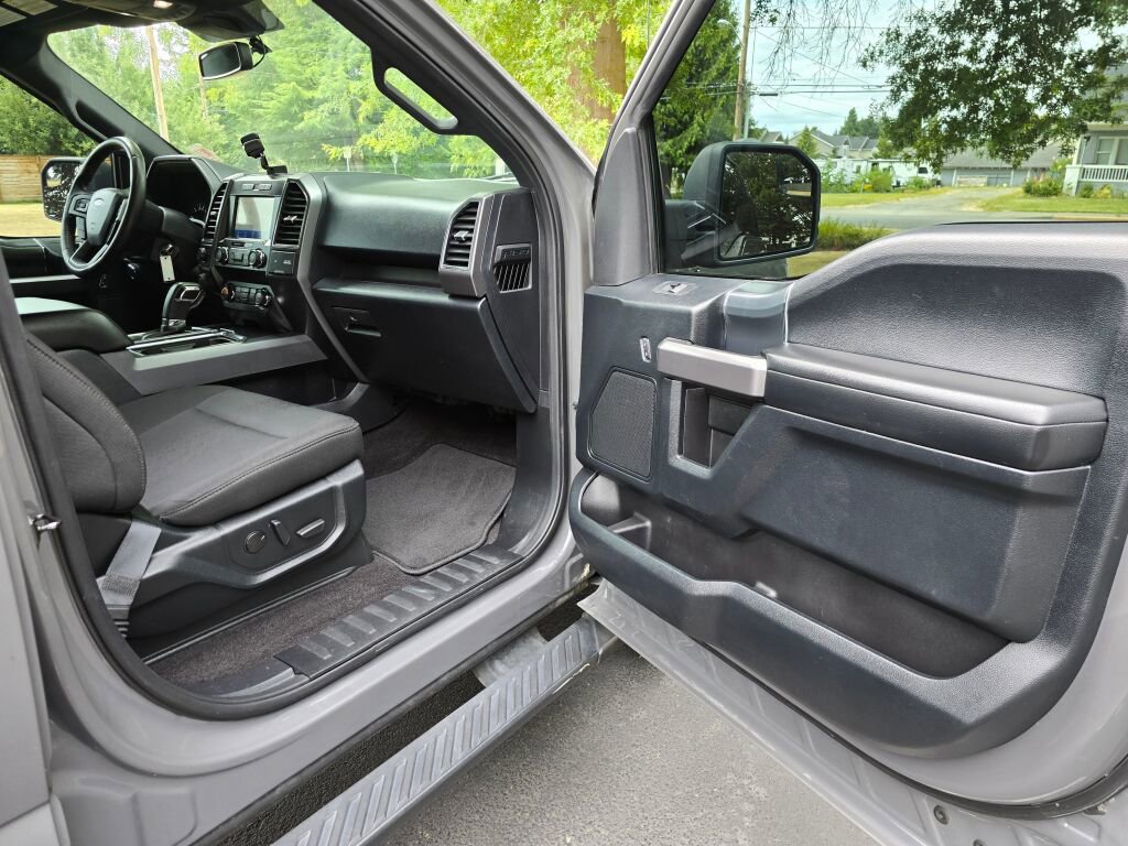 Used 2020 Ford F150 XLT w/ Equipment Group 302A Luxury image 14