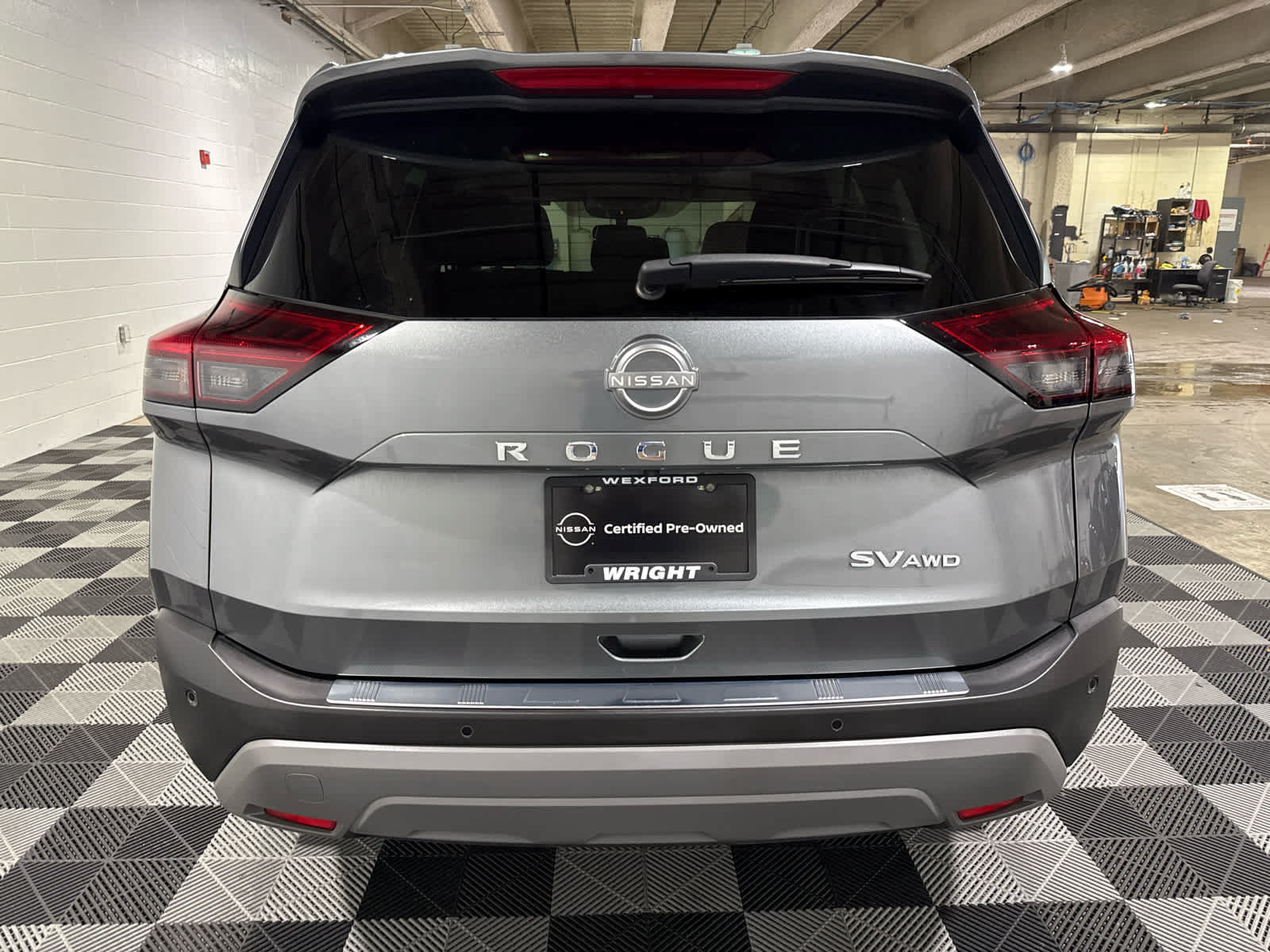 Certified 2023 Nissan Rogue SV w/ SV Premium B Package AWD/4WD image 8
