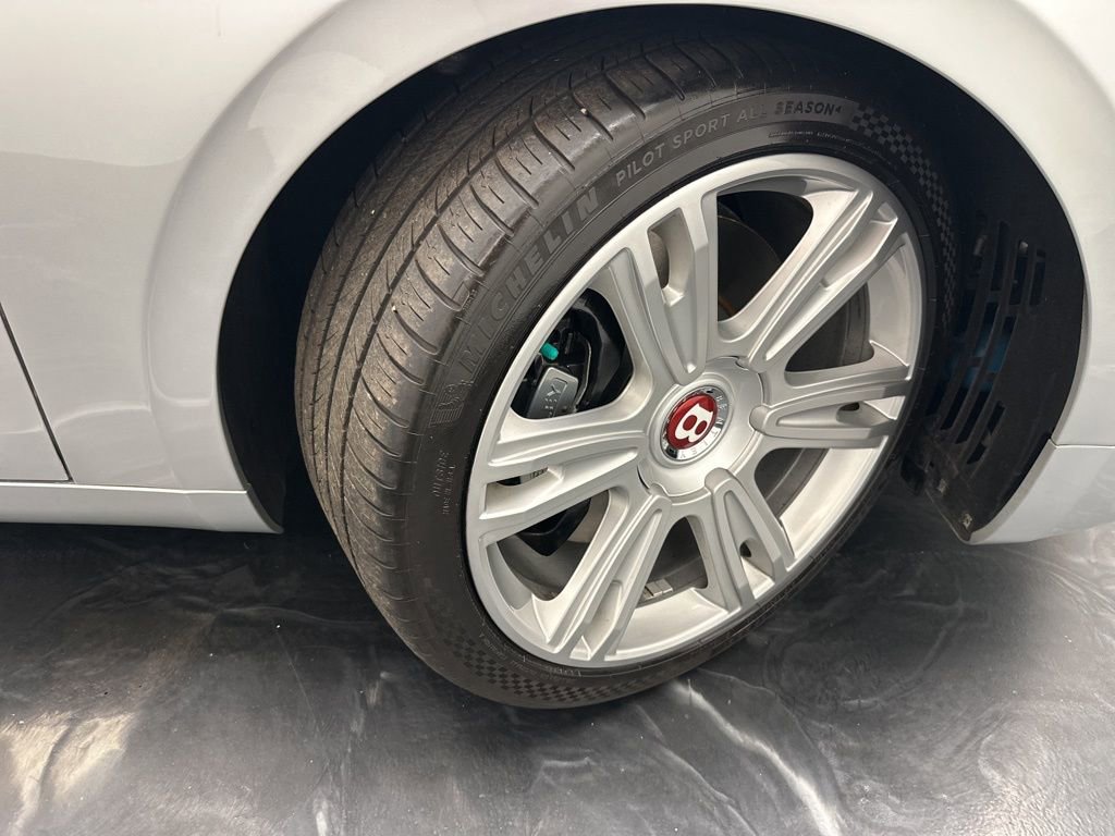 Used 2015 Bentley Flying Spur V8 image 40