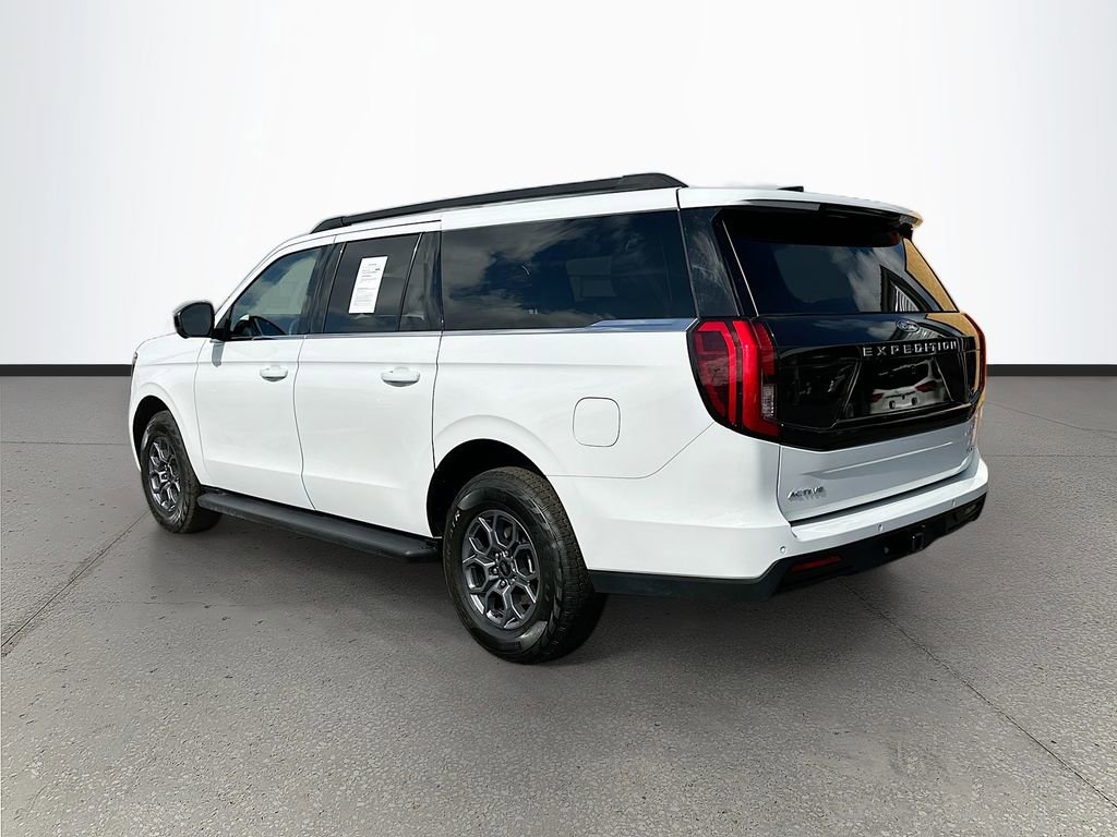 Used 2025 Ford Expedition Max Active image 5