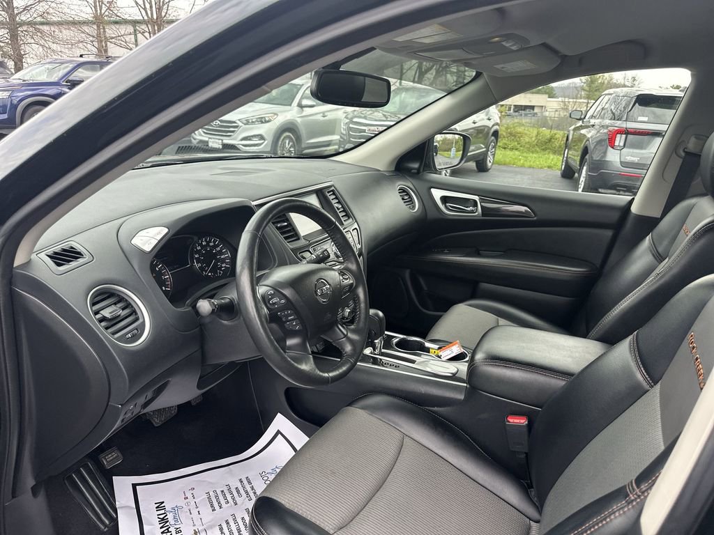 Used 2020 Nissan Pathfinder SV w/ Rock Creek Edition image 10