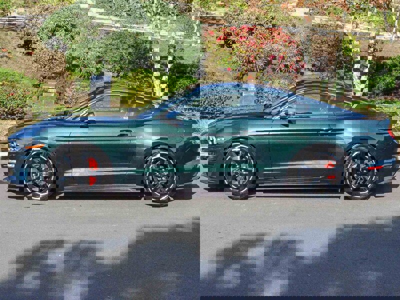 Used 2019 Ford Mustang Bullitt image 3