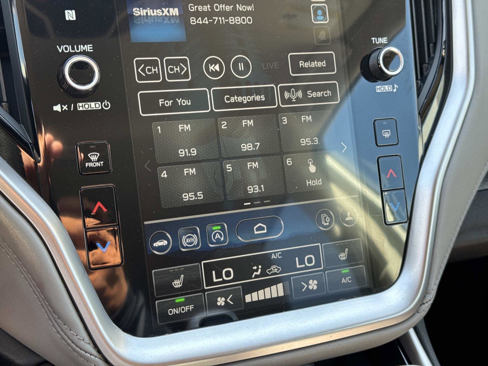 Used 2023 Subaru Outback Premium image 25