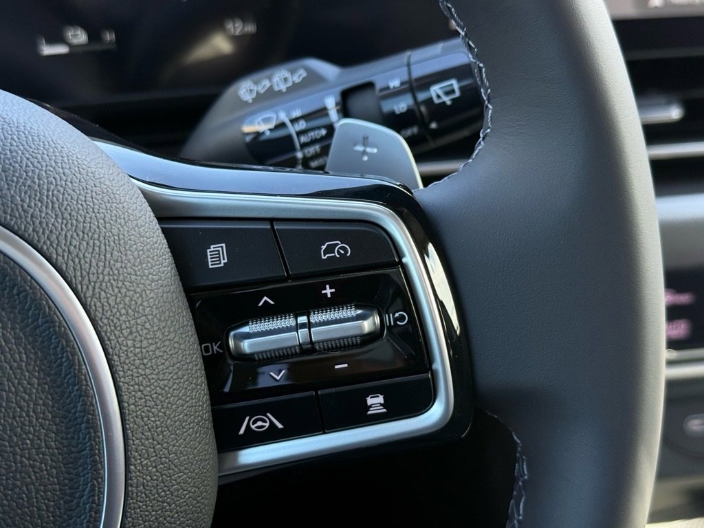 New 2026 Kia Carnival SX image 20