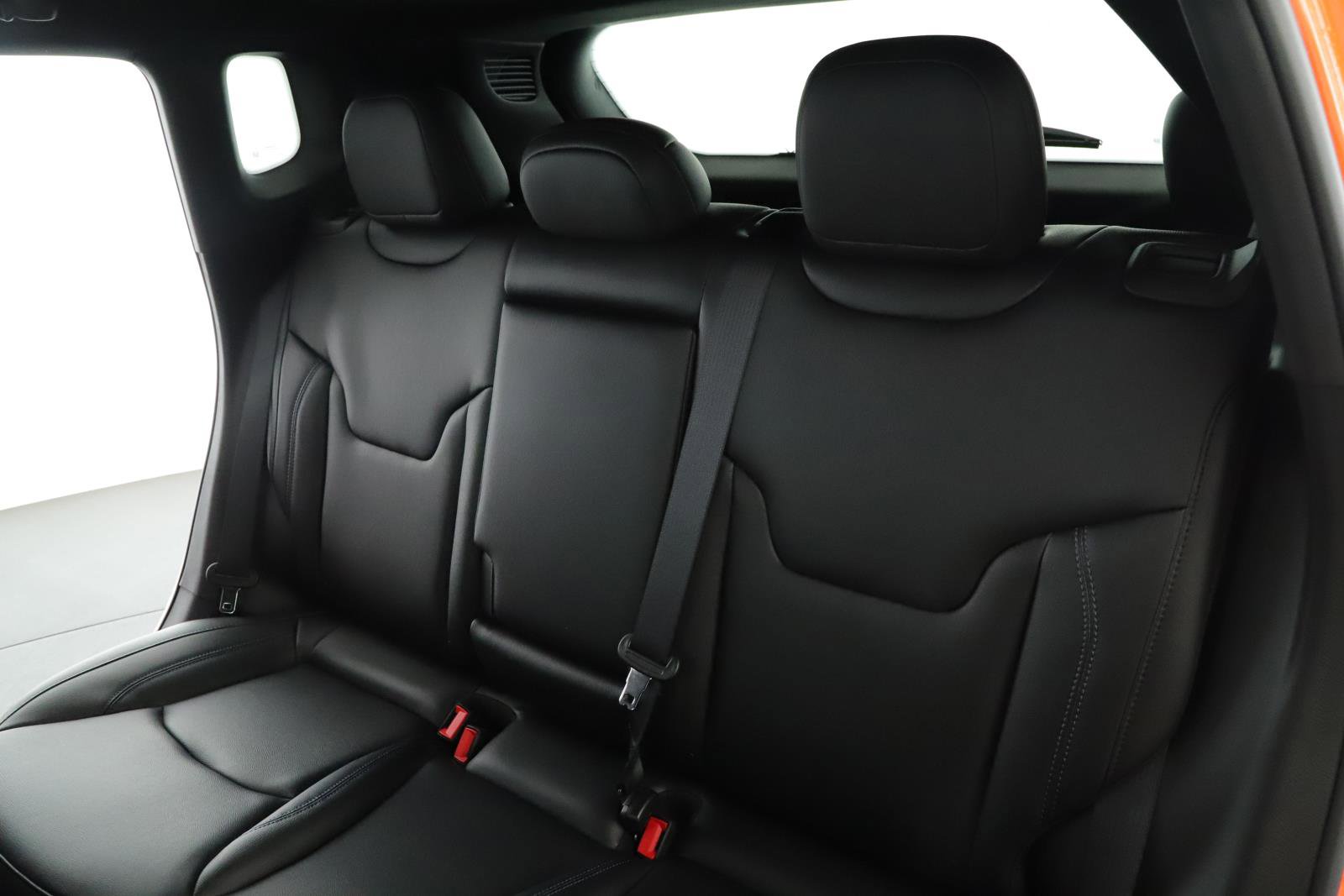 New 2026 Jeep Compass Limited w/ Sun, Sound & Navigation Group image 5