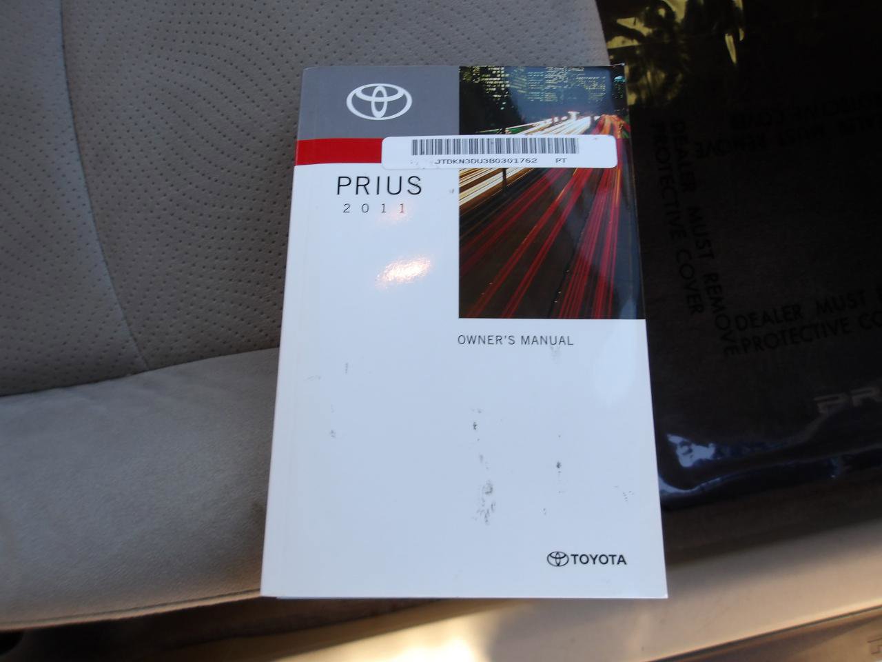 Used 2011 Toyota Prius Three w/ Navigation Pkg FWD image 25