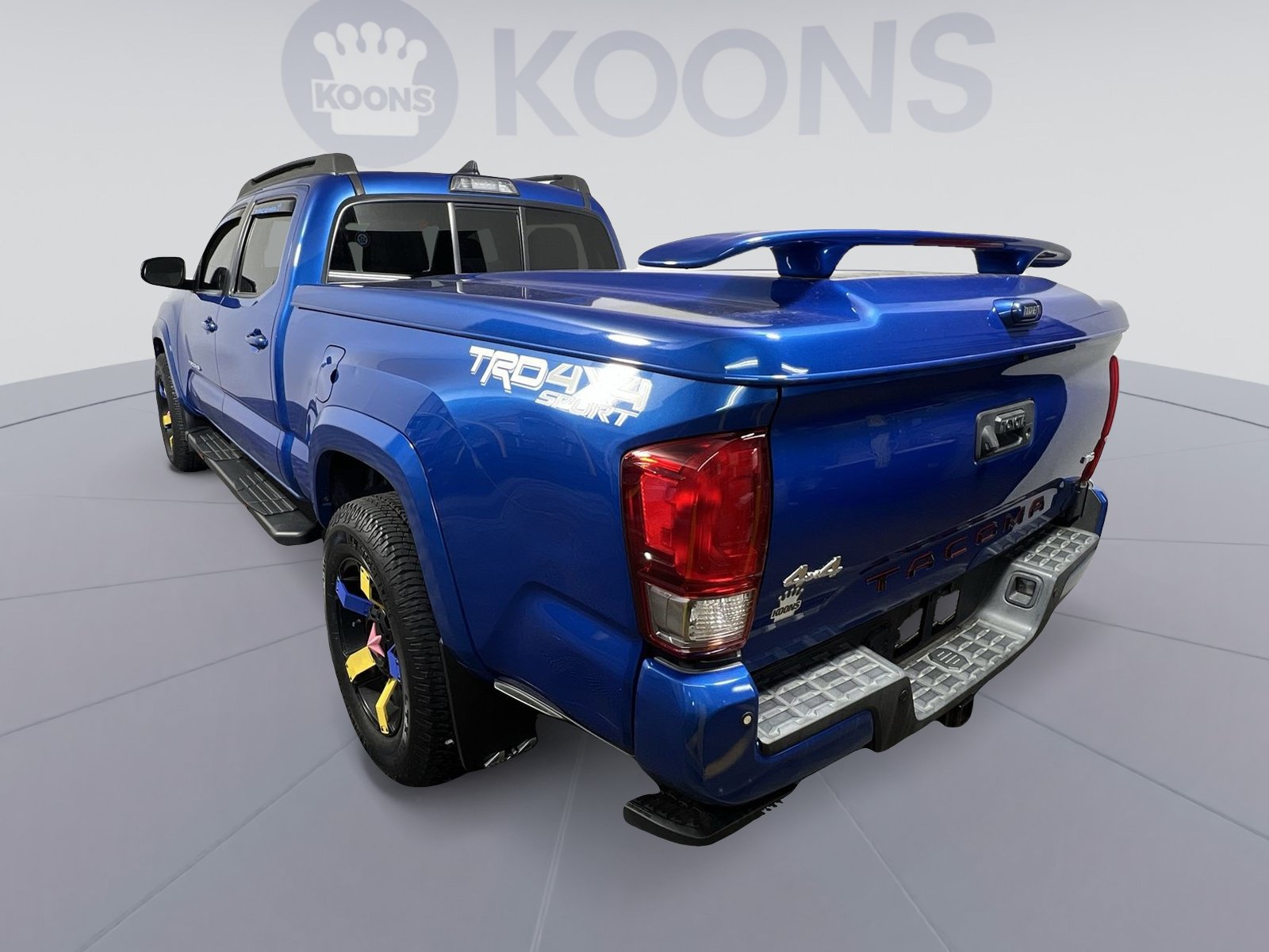 Used 2016 Toyota Tacoma TRD Sport AWD/4WD image 8