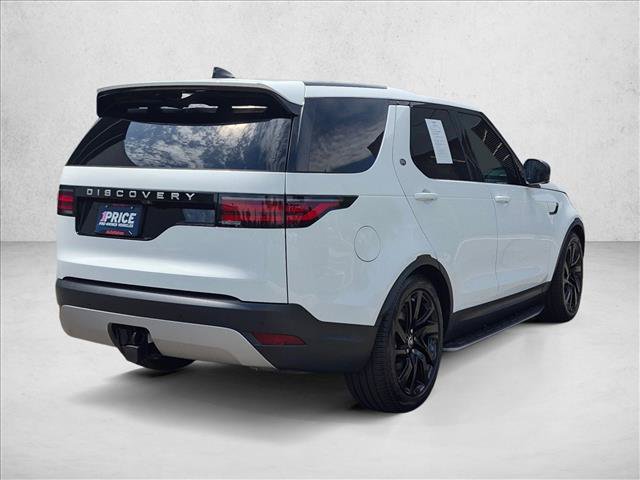 Used 2024 Land Rover Discovery S AWD/4WD image 4