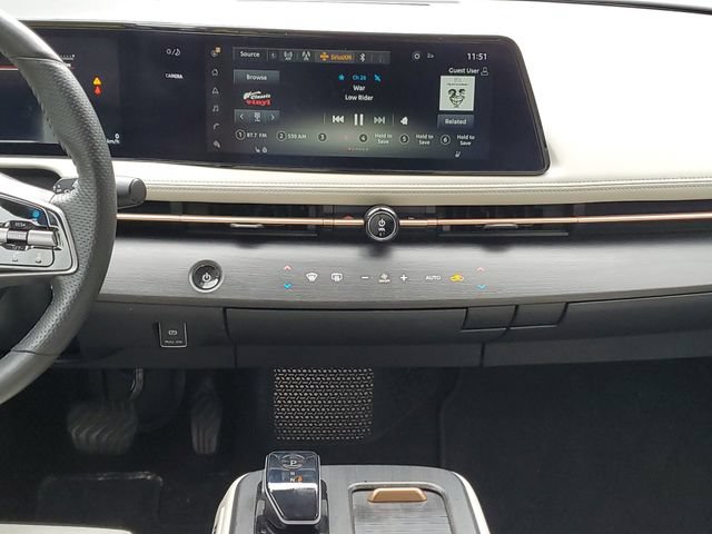 Certified 2023 Nissan Ariya AWD image 26