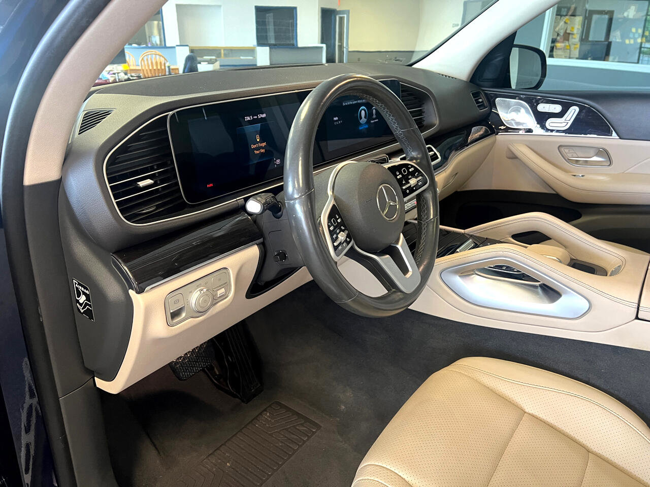 Used 2020 Mercedes-Benz GLE 350 image 14