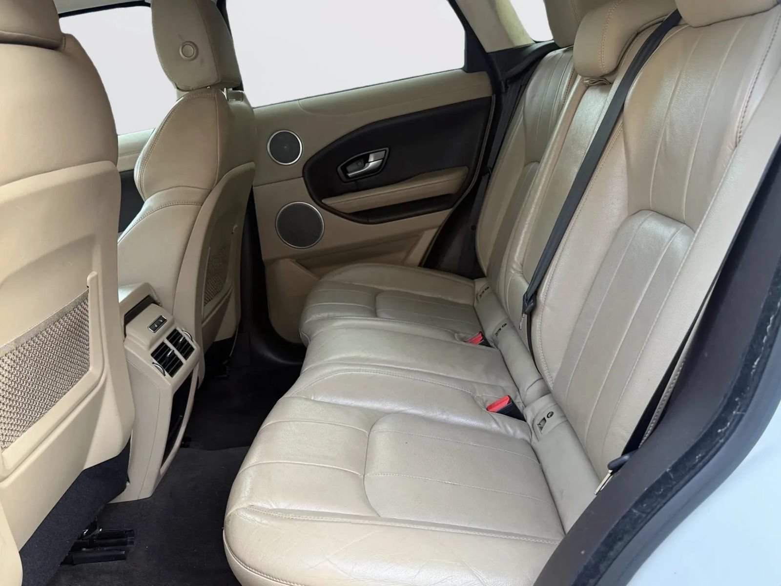 Used 2017 Land Rover Range Rover Evoque SE AWD/4WD image 9