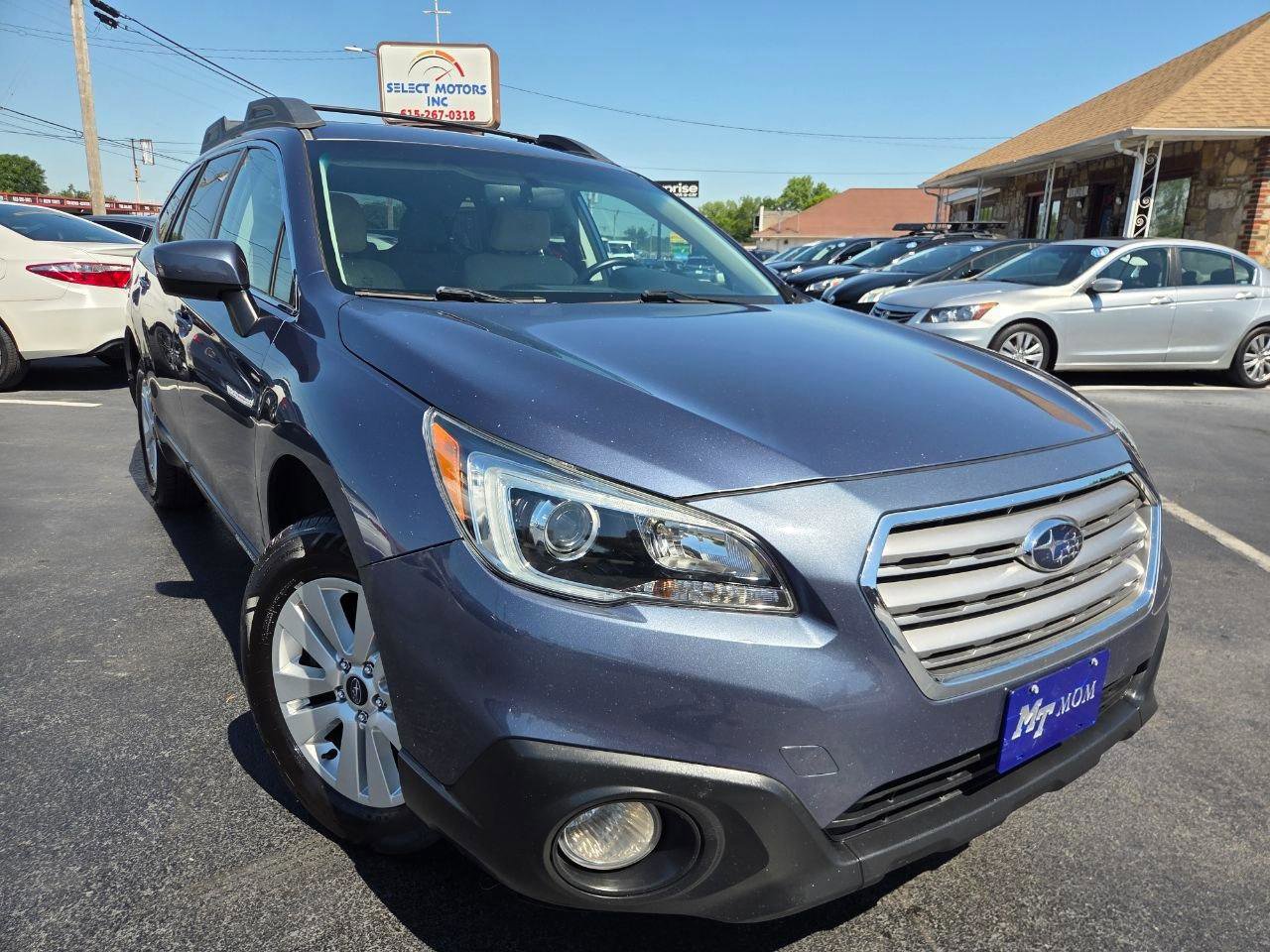 Used 2017 Subaru Outback 2.5i Premium AWD/4WD image 7