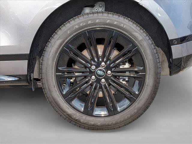 Used 2024 Land Rover Range Rover Evoque Dynamic SE image 12