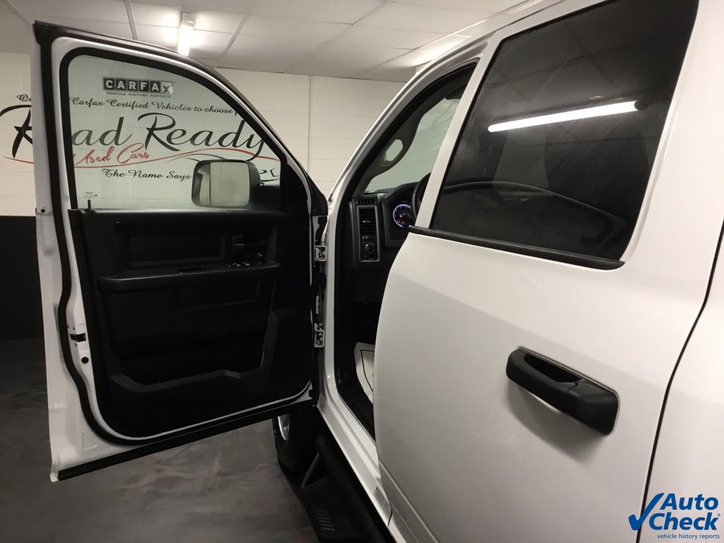 Used 2016 RAM 3500 Tradesman w/ Chrome Appearance Group image 16