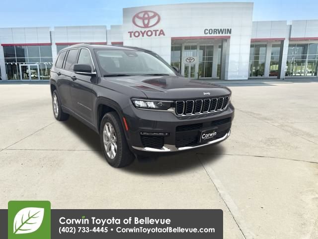 Used 2023 Jeep Grand Cherokee L Limited w/ Trailer Tow Group (B) image 2