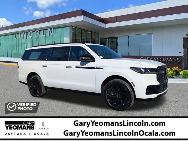 New 2026 Lincoln Navigator L Reserve w/ Jet Appearance Package