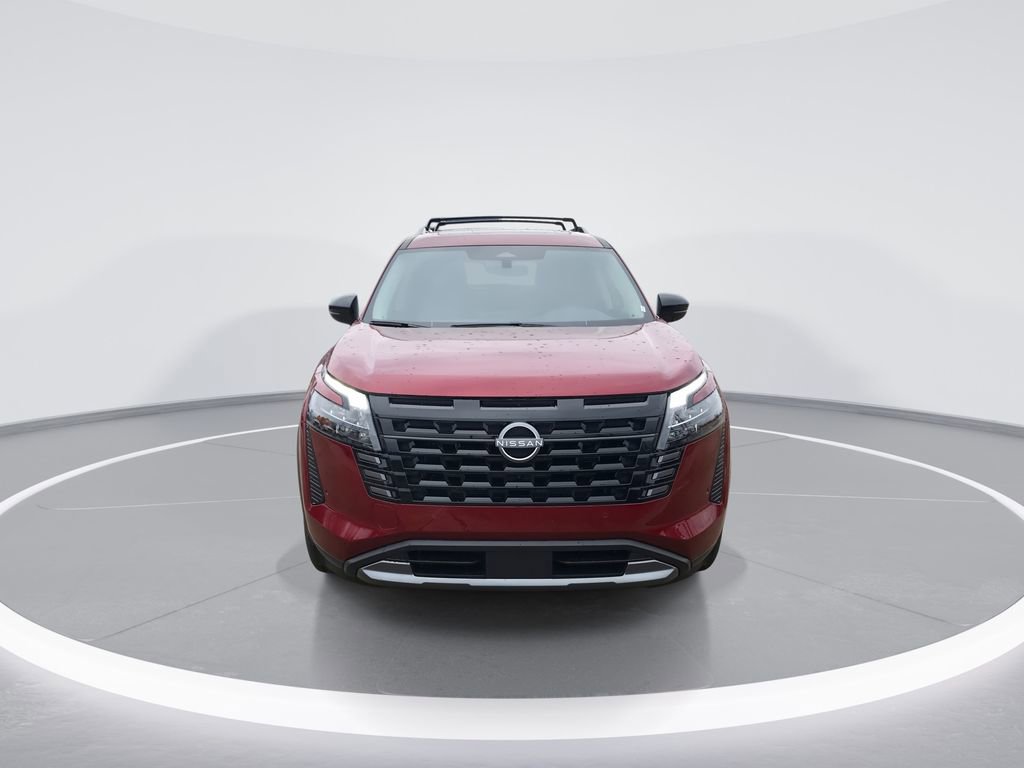 New 2026 Nissan Pathfinder SL image 3