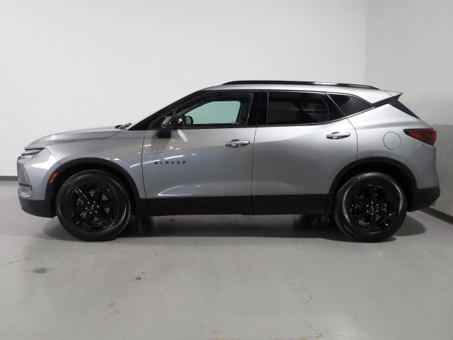 Used 2024 Chevrolet Blazer LT w/ Convenience Package FWD image 8
