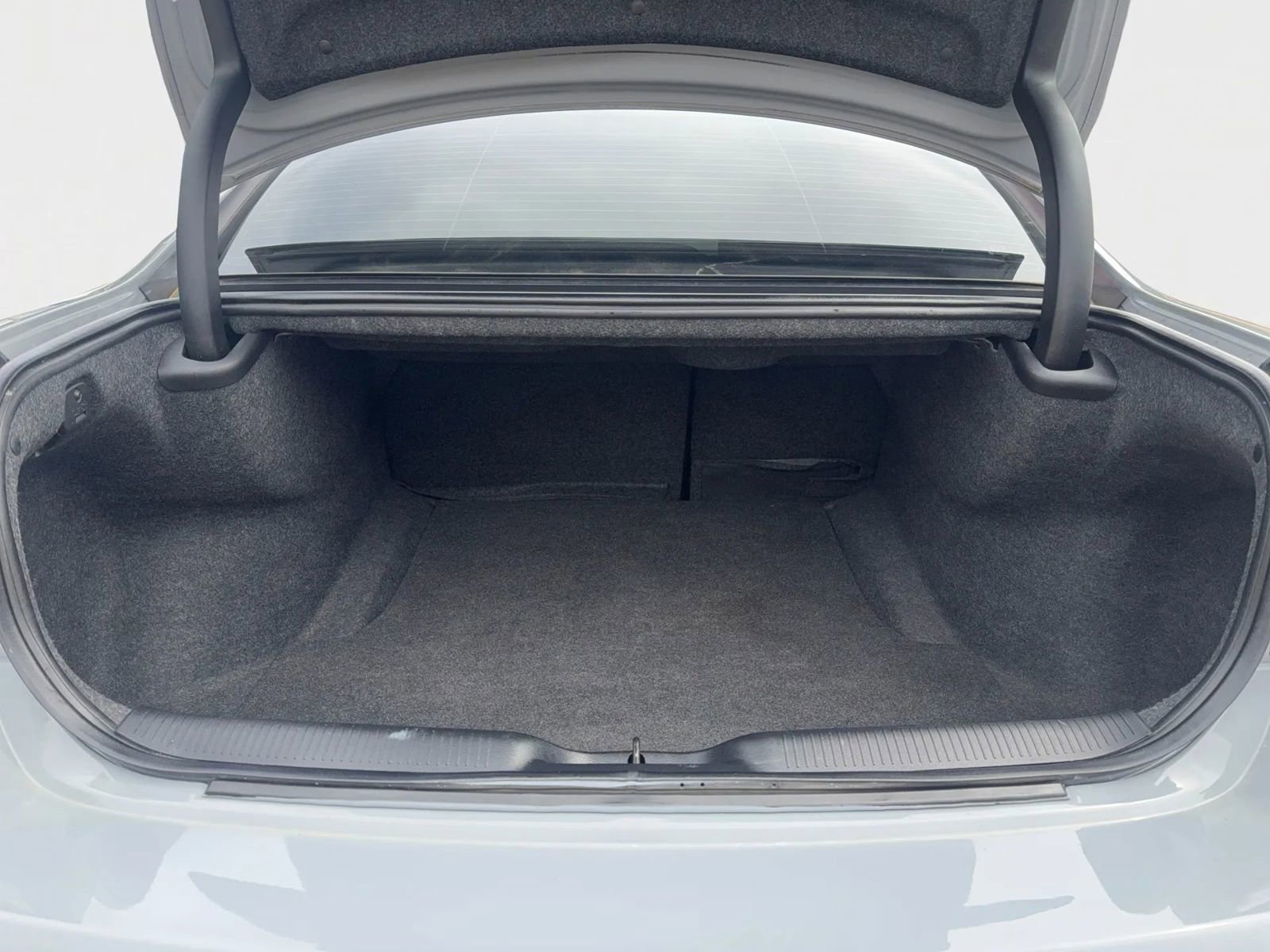 Used 2021 Dodge Charger GT w/ Blacktop Package image 16