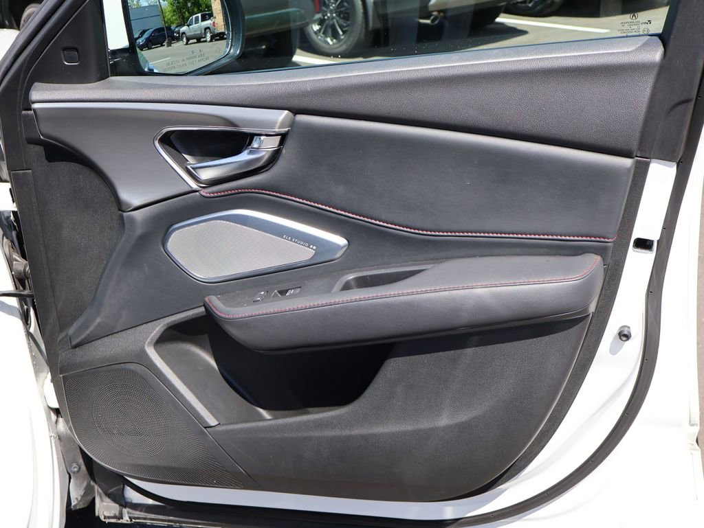 Used 2020 Acura RDX A-Spec FWD image 11