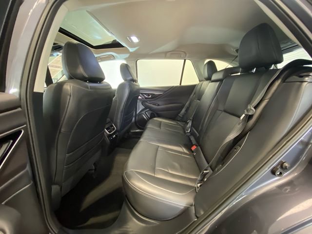 Used 2023 Subaru Outback Touring AWD/4WD image 15