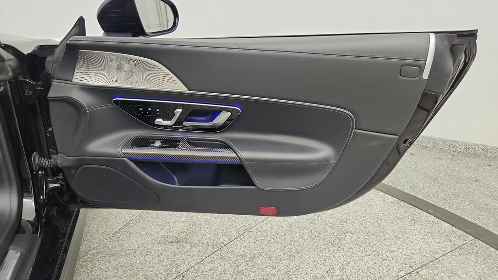 Used 2022 Mercedes-Benz SL 63 AMG 4MATIC image 43