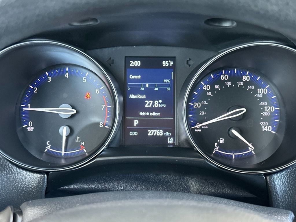 Used 2021 Toyota C-HR LE FWD image 22