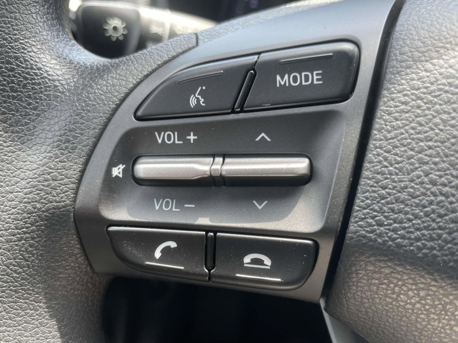 Used 2020 Hyundai Kona SE FWD image 18