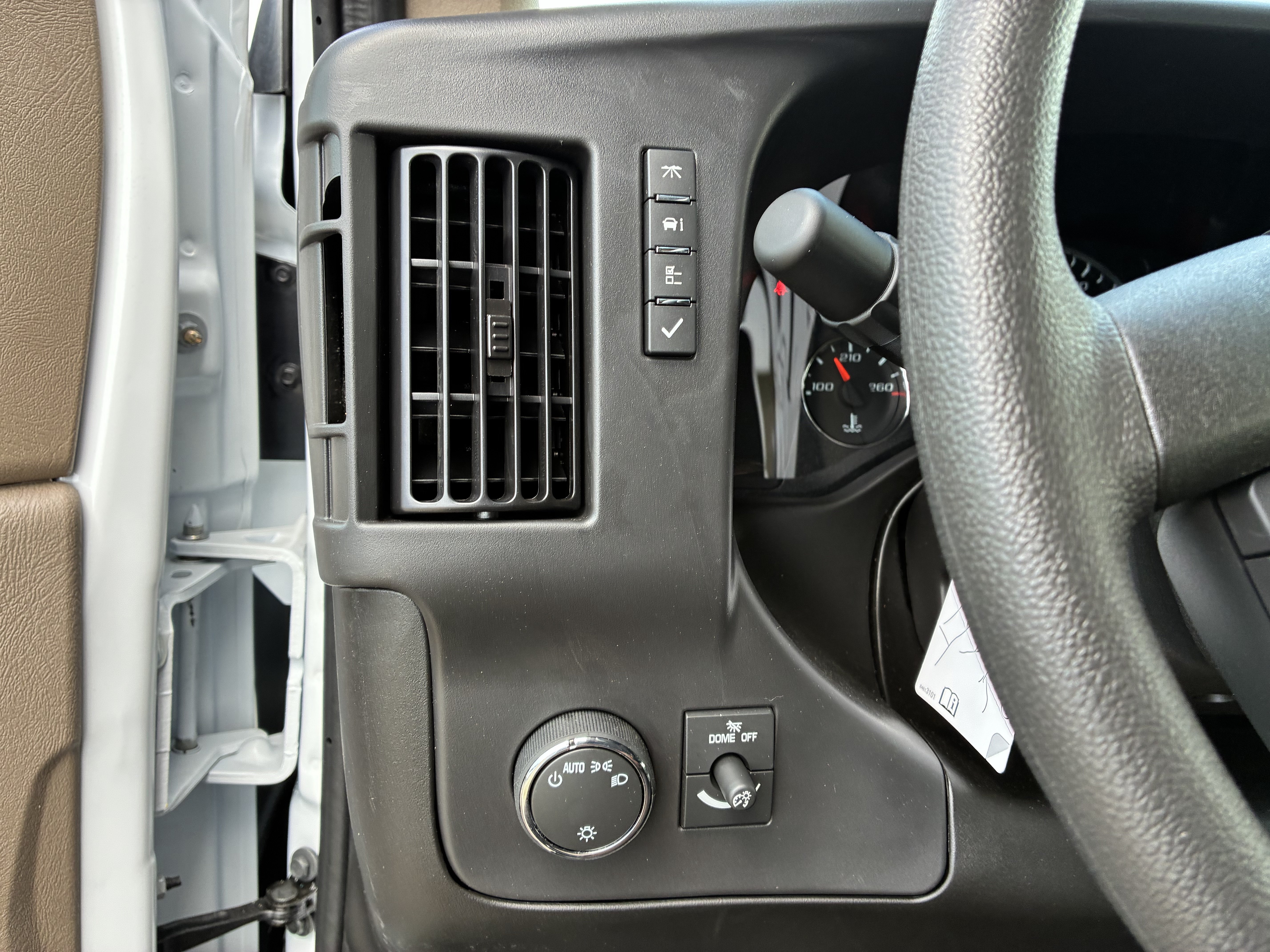 New 2026 Chevrolet Express 2500 w/ Driver Convenience Package RWD image 26