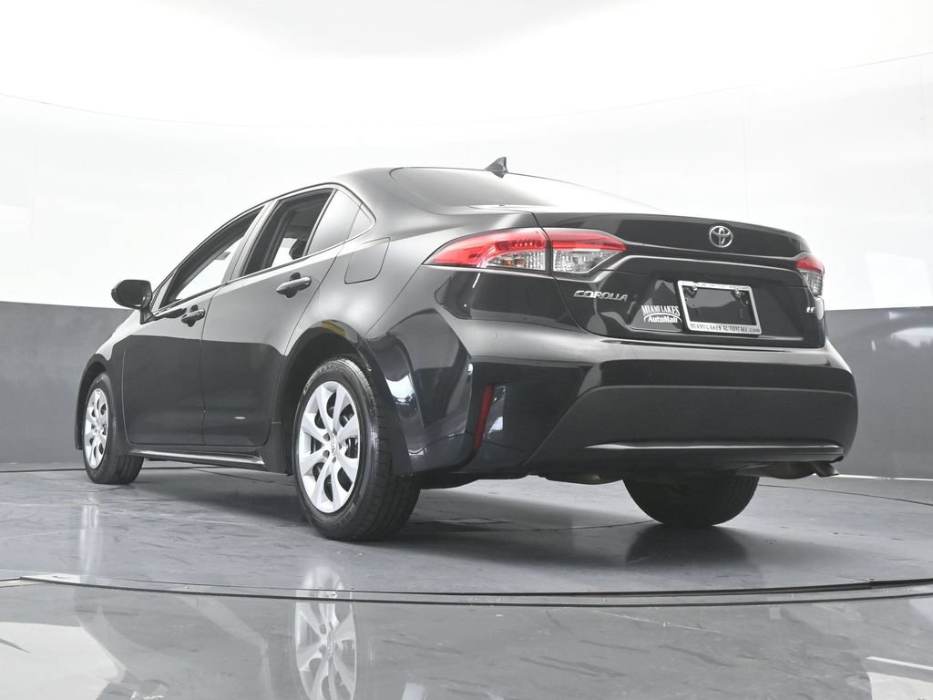 Used 2022 Toyota Corolla LE FWD image 53