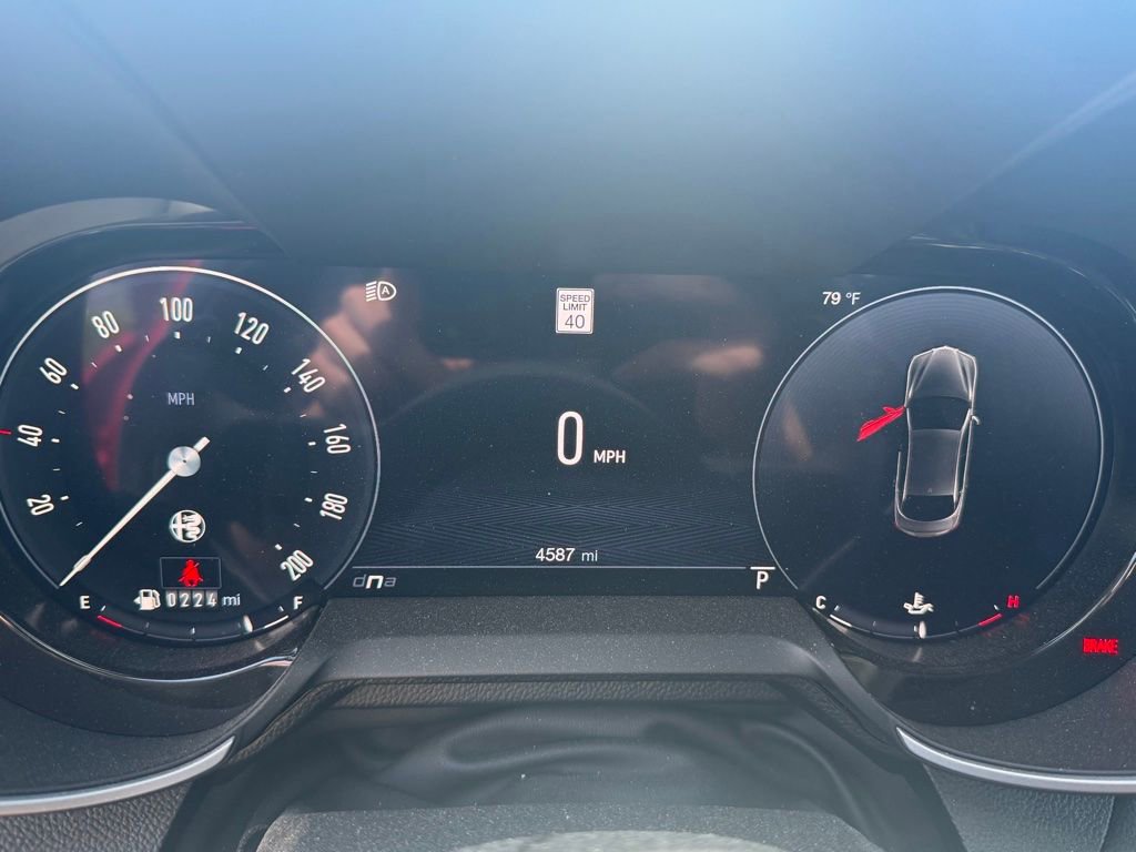 Used 2024 Alfa Romeo Giulia Quadrifoglio w/ Active Assist Plus Package image 8