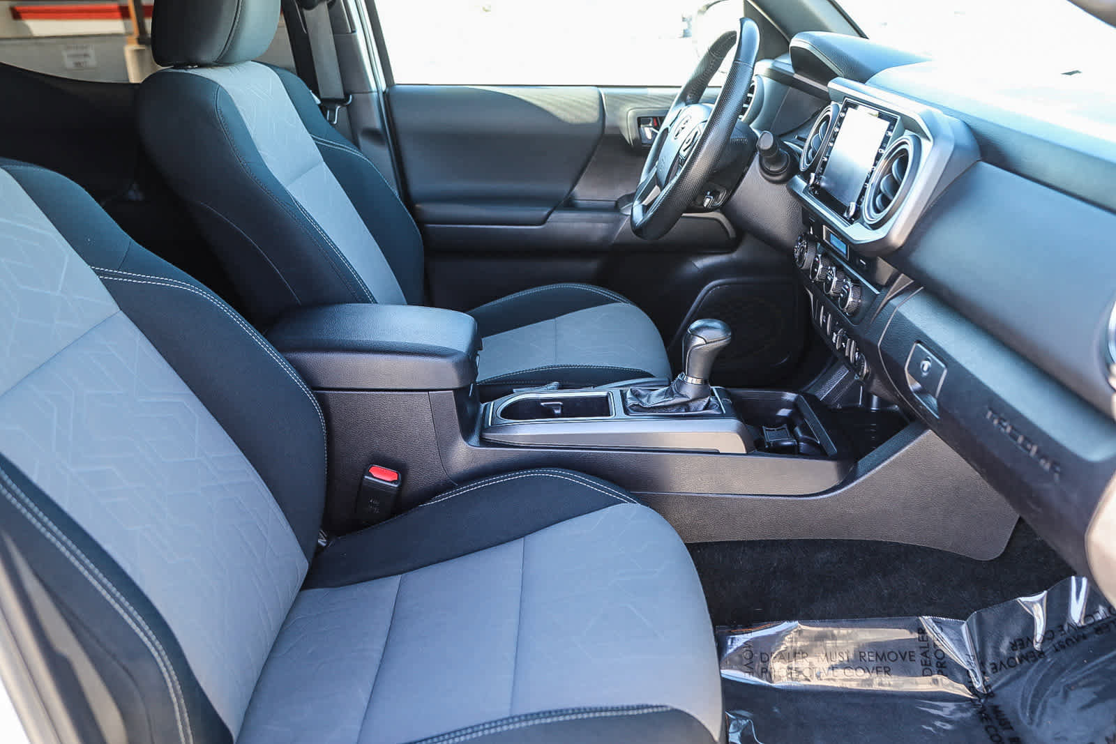 Certified 2023 Toyota Tacoma TRD Off-Road w/ Black Out Package (TMS) image 17