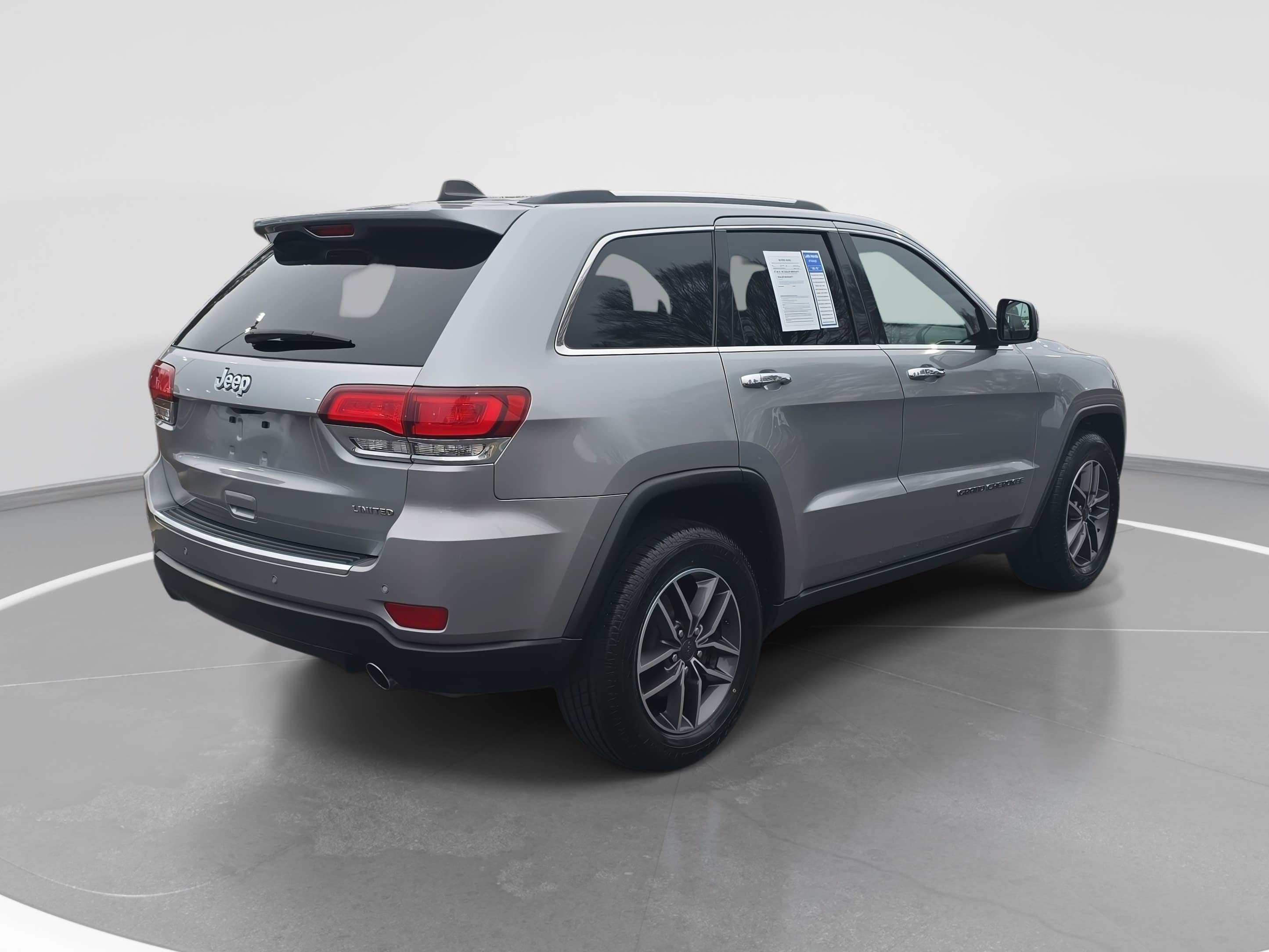 Used 2020 Jeep Grand Cherokee Limited w/ Luxury Group II image 5