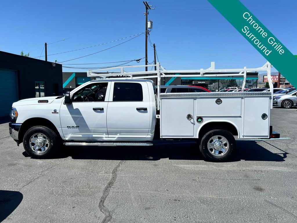 Used 2024 RAM 3500 Tradesman w/ Chrome Appearance Group AWD/4WD image 12