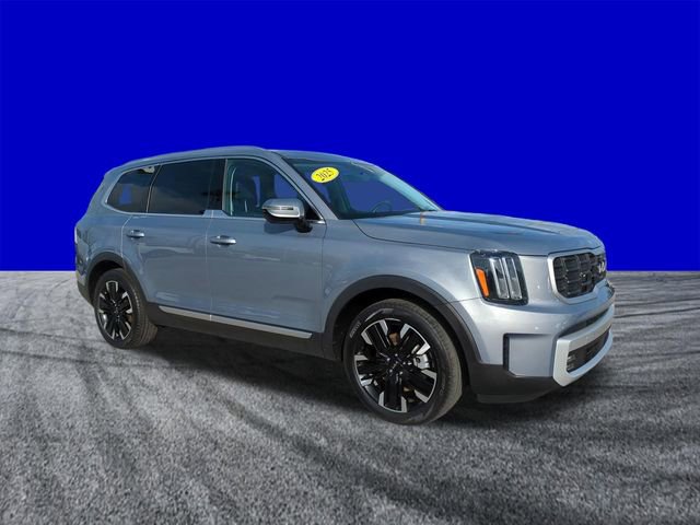 Used 2025 Kia Telluride SX w/ SX Captain's Chair Package image 2