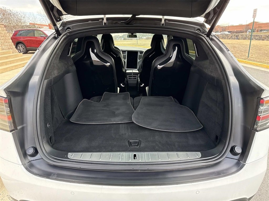 Used 2017 Tesla Model X 75D image 14
