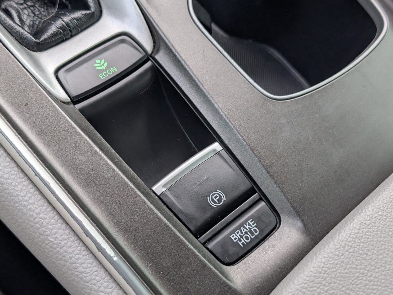 Used 2019 Honda Accord EX image 22