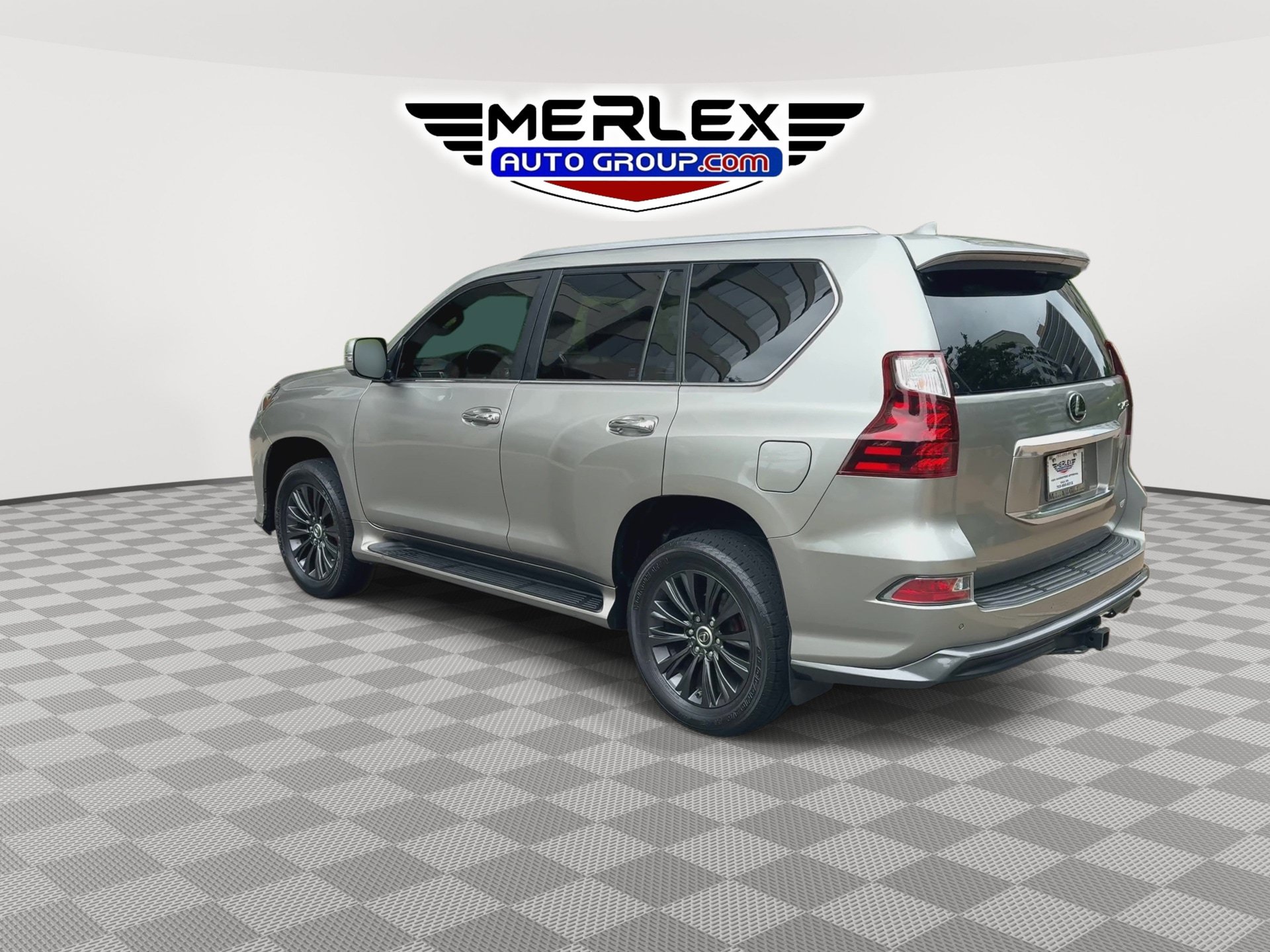 Used 2020 Lexus GX 460 Luxury w/ Luxury Sport Package AWD/4WD image 6