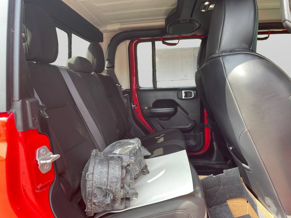 Used 2020 Jeep Gladiator Sport w/ Quick Order Package 23S AWD/4WD image 14